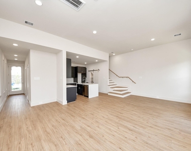 5905 Urban Pines Street - Photo Thumbnail 31