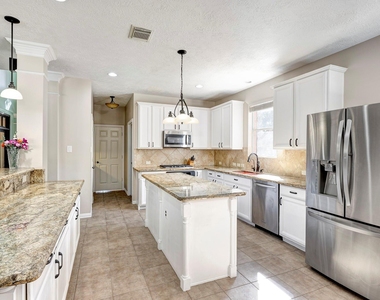 2511 Bridgestone Park Lane - Photo Thumbnail 7
