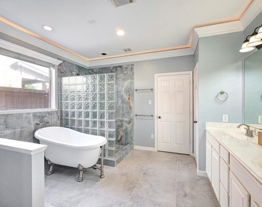 2511 Bridgestone Park Lane - Photo Thumbnail 11