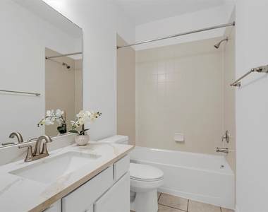 138 Meadow Landing Drive - Photo Thumbnail 28