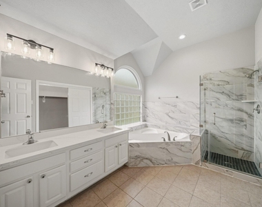 23027 S Warmstone Way - Photo Thumbnail 8