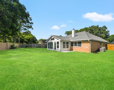 23027 S Warmstone Way - Photo Thumbnail 16
