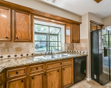 3910 Misty Gardens Court - Photo Thumbnail 24