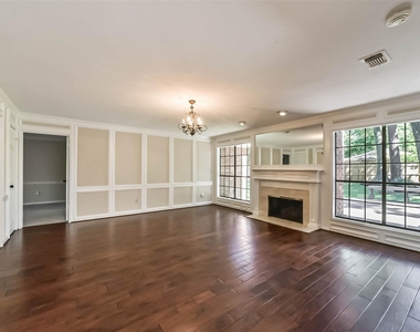 3910 Misty Gardens Court - Photo Thumbnail 17