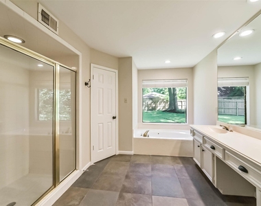 3910 Misty Gardens Court - Photo Thumbnail 33