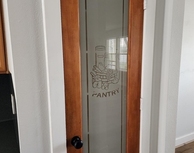 11929 Sanspereil Drive - Photo Thumbnail 7