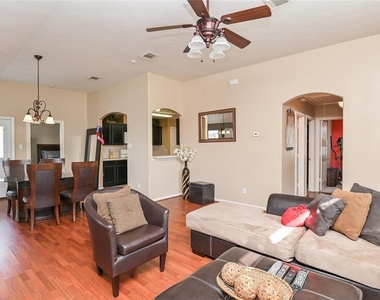 18446 S Wimbledon Drive - Photo Thumbnail 7