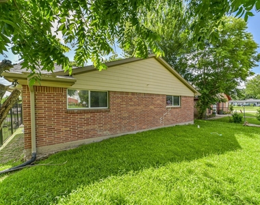 3700 Stassen Street - Photo Thumbnail 25