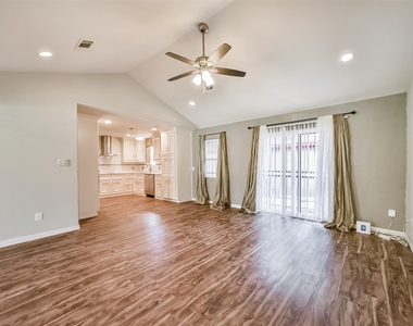 3700 Stassen Street - Photo Thumbnail 6