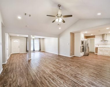 3700 Stassen Street - Photo Thumbnail 7