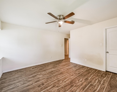 3700 Stassen Street - Photo Thumbnail 23