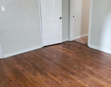 1514 Zora Street - Photo Thumbnail 16