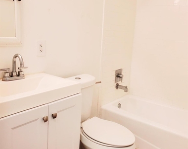 1514 Zora Street - Photo Thumbnail 20