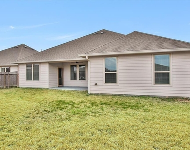 10220 Goose Creek Lane - Photo Thumbnail 6