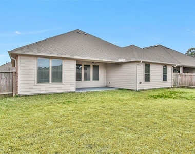 10220 Goose Creek Lane - Photo Thumbnail 11