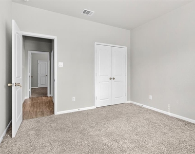 10220 Goose Creek Lane - Photo Thumbnail 28