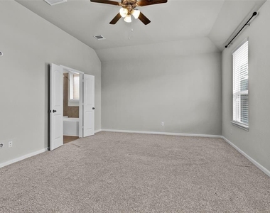 10220 Goose Creek Lane - Photo Thumbnail 24