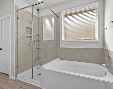 10220 Goose Creek Lane - Photo Thumbnail 25