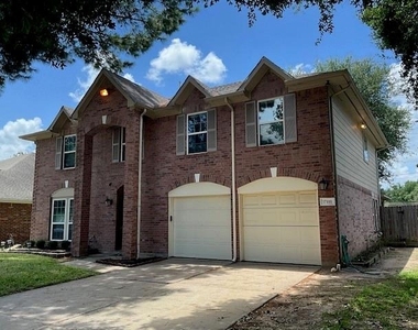 17110 Fairway Glen Court - Photo Thumbnail 1