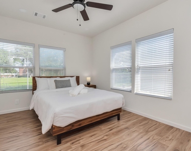 1812 Wheeler Street - Photo Thumbnail 32