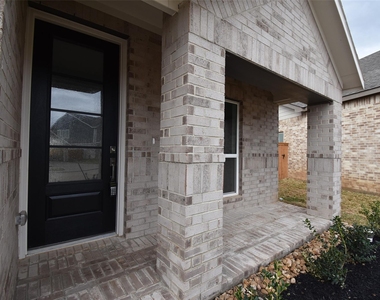 6303 Golden Seaton Drive - Photo Thumbnail 2