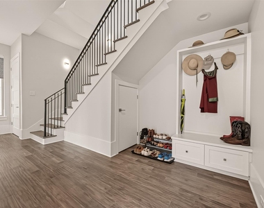 1810 Branard Street - Photo Thumbnail 2