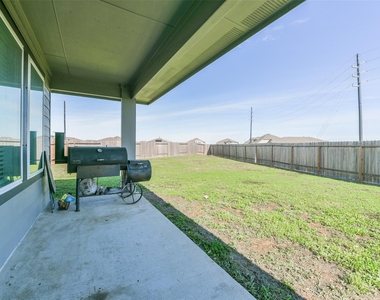 503 Rain Cloud Drive - Photo Thumbnail 4