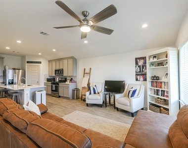 503 Rain Cloud Drive - Photo Thumbnail 28