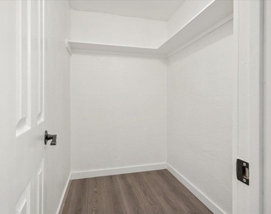 502 Pintail Lane - Photo Thumbnail 18