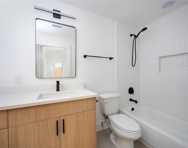 934 South Lane - Photo Thumbnail 17