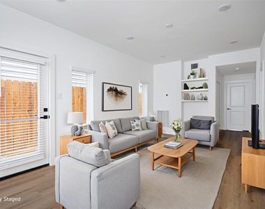 934 South Lane - Photo Thumbnail 13