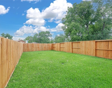 934 South Lane - Photo Thumbnail 27