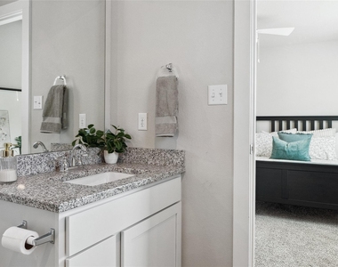 520-1201b Powell Drive - Photo Thumbnail 22