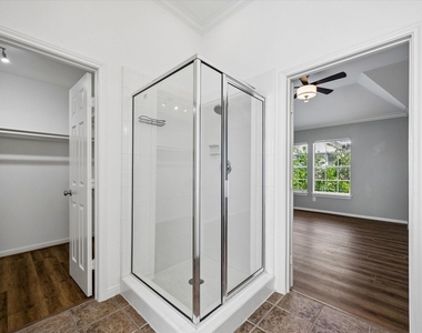4408 Floyd Street - Photo Thumbnail 16