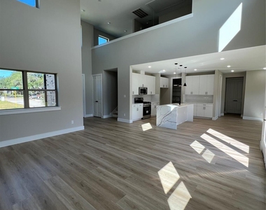 2603 Piemonte Ave Cir - Photo Thumbnail 7