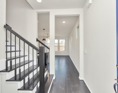 10320 Marston Vineyard Street - Photo Thumbnail 34