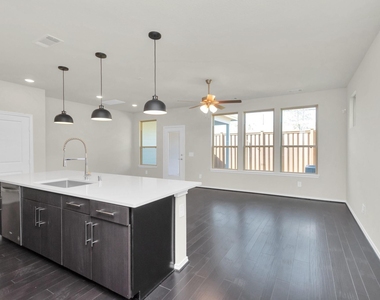 10320 Marston Vineyard Street - Photo Thumbnail 29