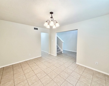 21734 Texian Court - Photo Thumbnail 4