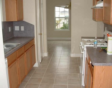 2860 Morningmist Lane - Photo Thumbnail 7
