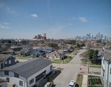201 Eastwood Unit S1 Street - Photo Thumbnail 1