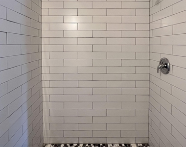 201 Eastwood Unit S1 Street - Photo Thumbnail 16