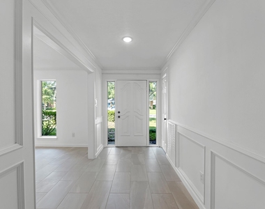 8011 Liberty Elm Court - Photo Thumbnail 2