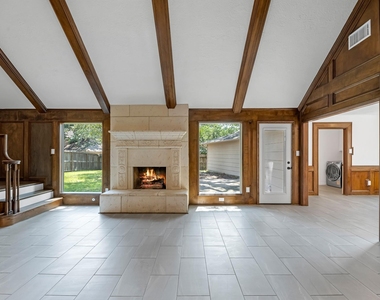 8011 Liberty Elm Court - Photo Thumbnail 6