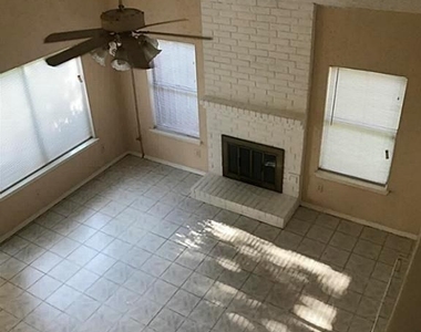 8414 Grand Knolls Drive - Photo Thumbnail 5