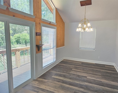 710 E Pony Lane - Photo Thumbnail 9