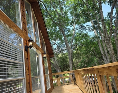710 E Pony Lane - Photo Thumbnail 4