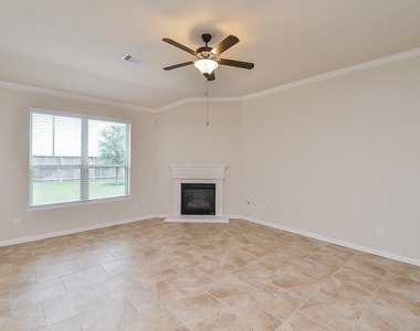 9411 Sparrow Creek Court - Photo Thumbnail 8