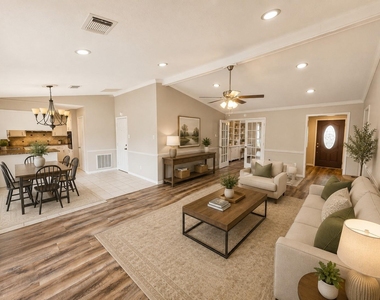 802 James Street - Photo Thumbnail 4