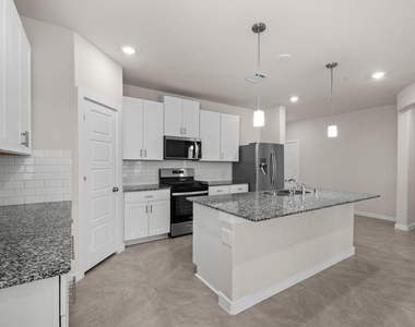 509 Brent Park Court - Photo Thumbnail 6