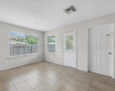 6002 Destiny Park Court - Photo Thumbnail 10